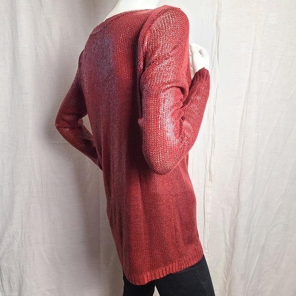 Women's Burgundy Latex Covered Long Sleeves V-Neck Sweater - Picture 6 of 12